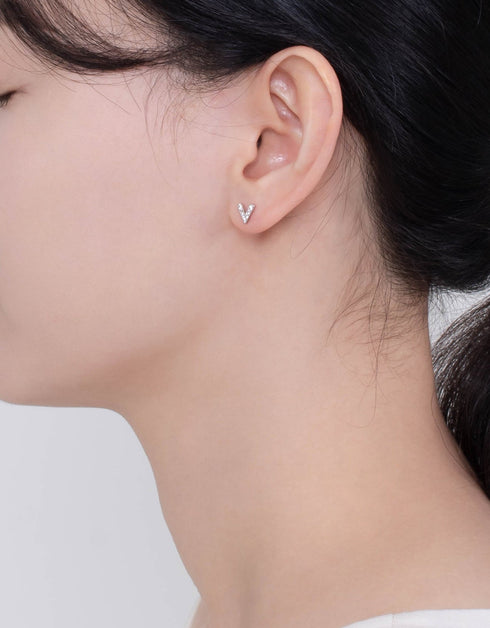 Vibrant V-Shaped Cubic Zirconia Studs in Sterling Silver